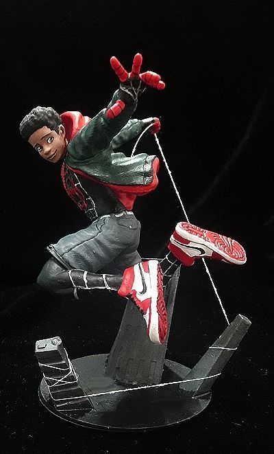 SPIDERMAN INTO THE SPIDERVERS MILES MORALES 3D print model_1