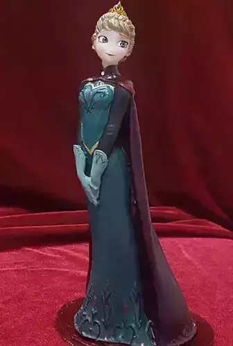 ELSA CORONATION DRESS MODEL 