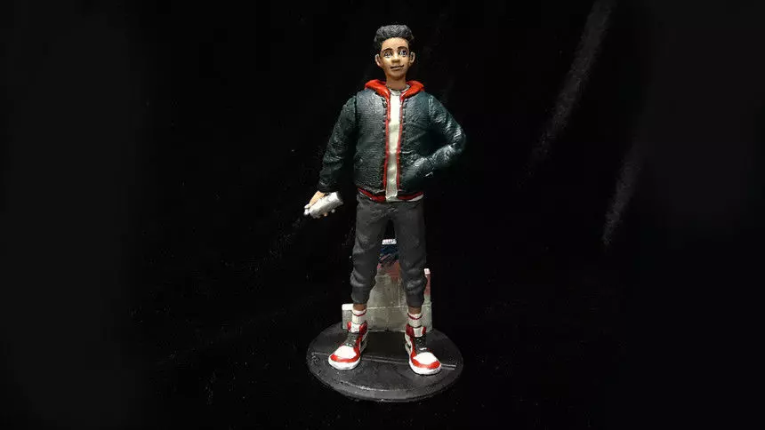 MILES MORALES SPIDERMAN INTO THE SPIDERVERSE  3D print model_0