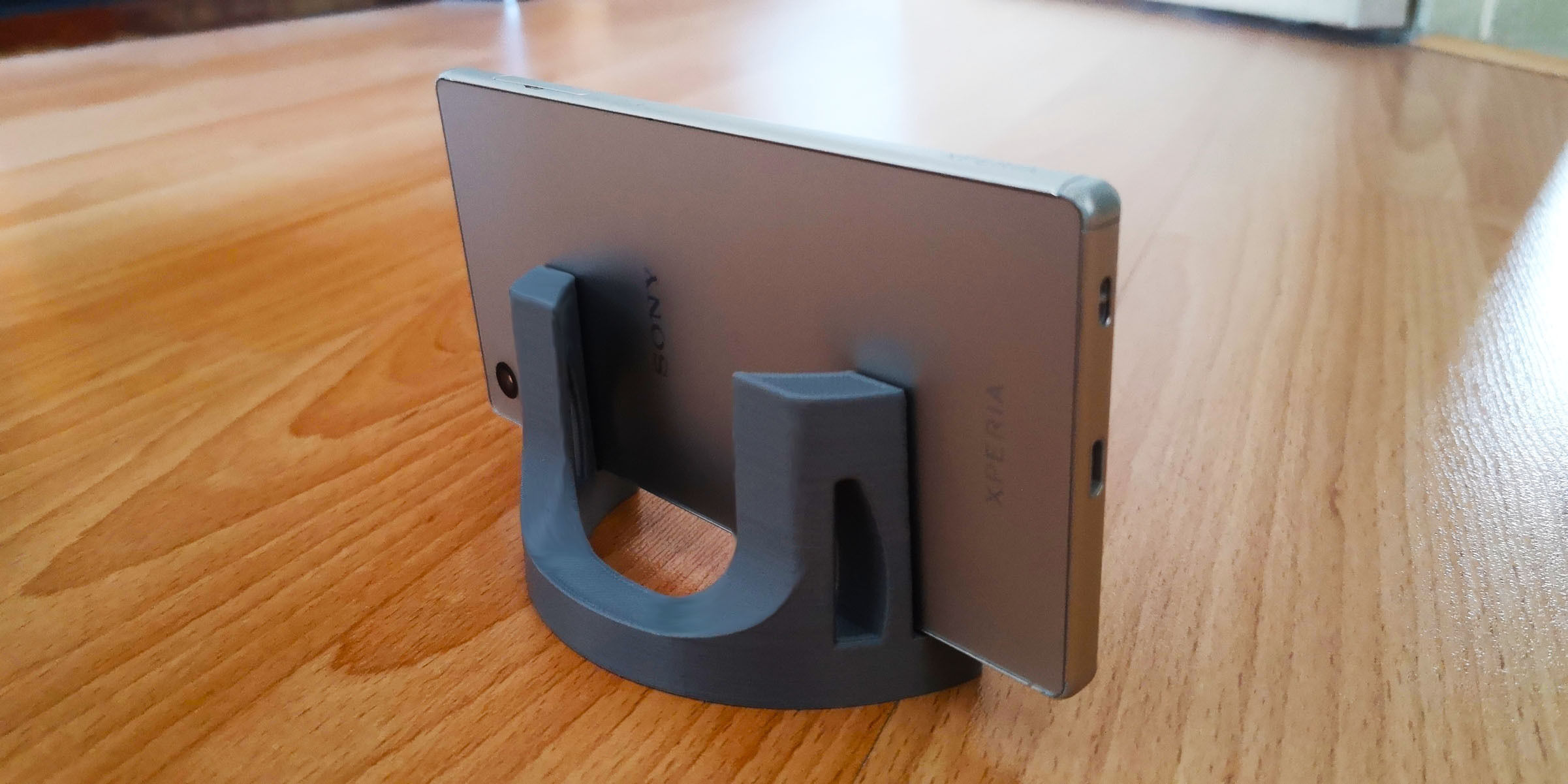 Universal phone and tablet holder v3 3D print model_1