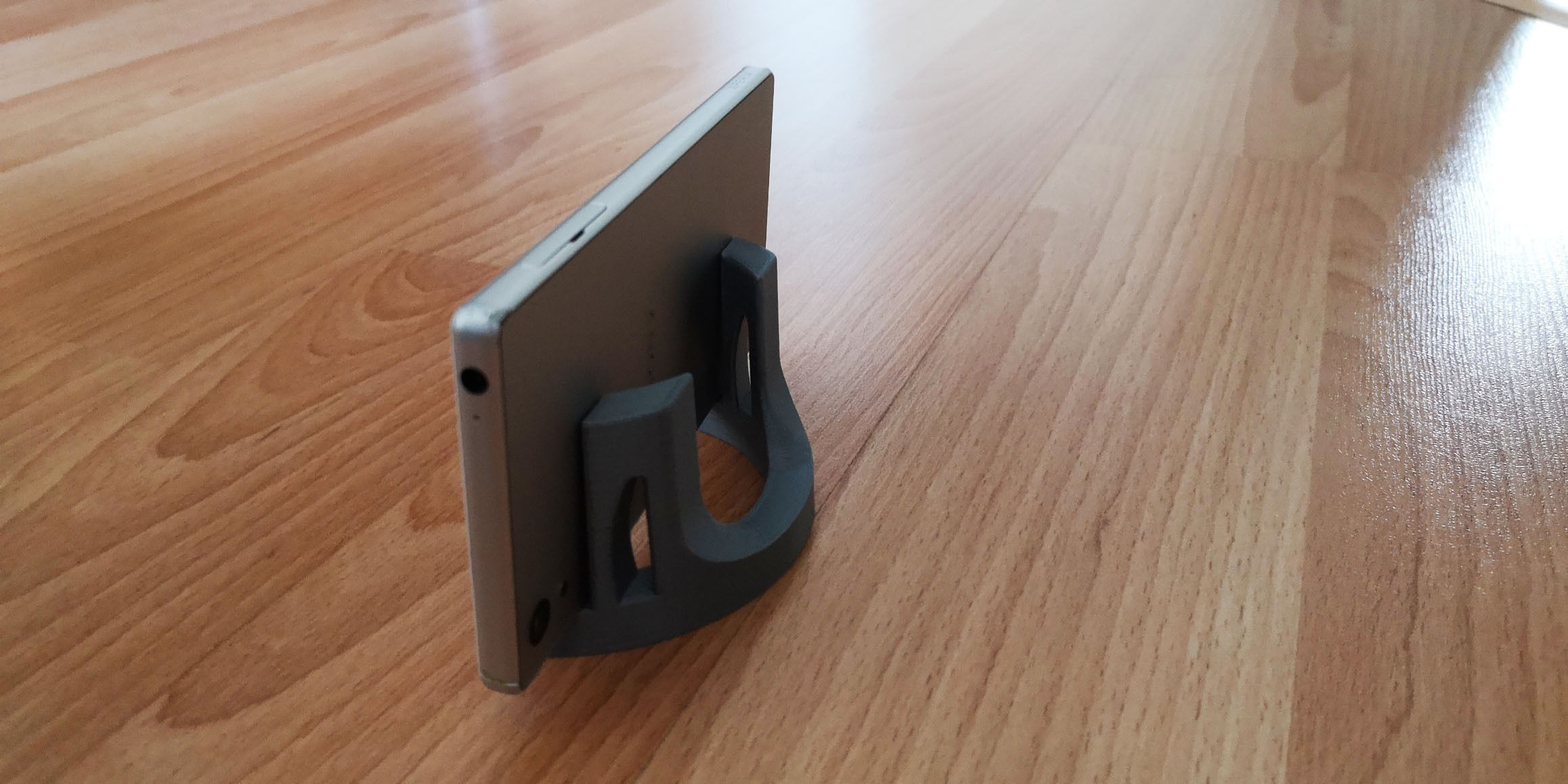 Universal phone and tablet holder v3 3D print model_6