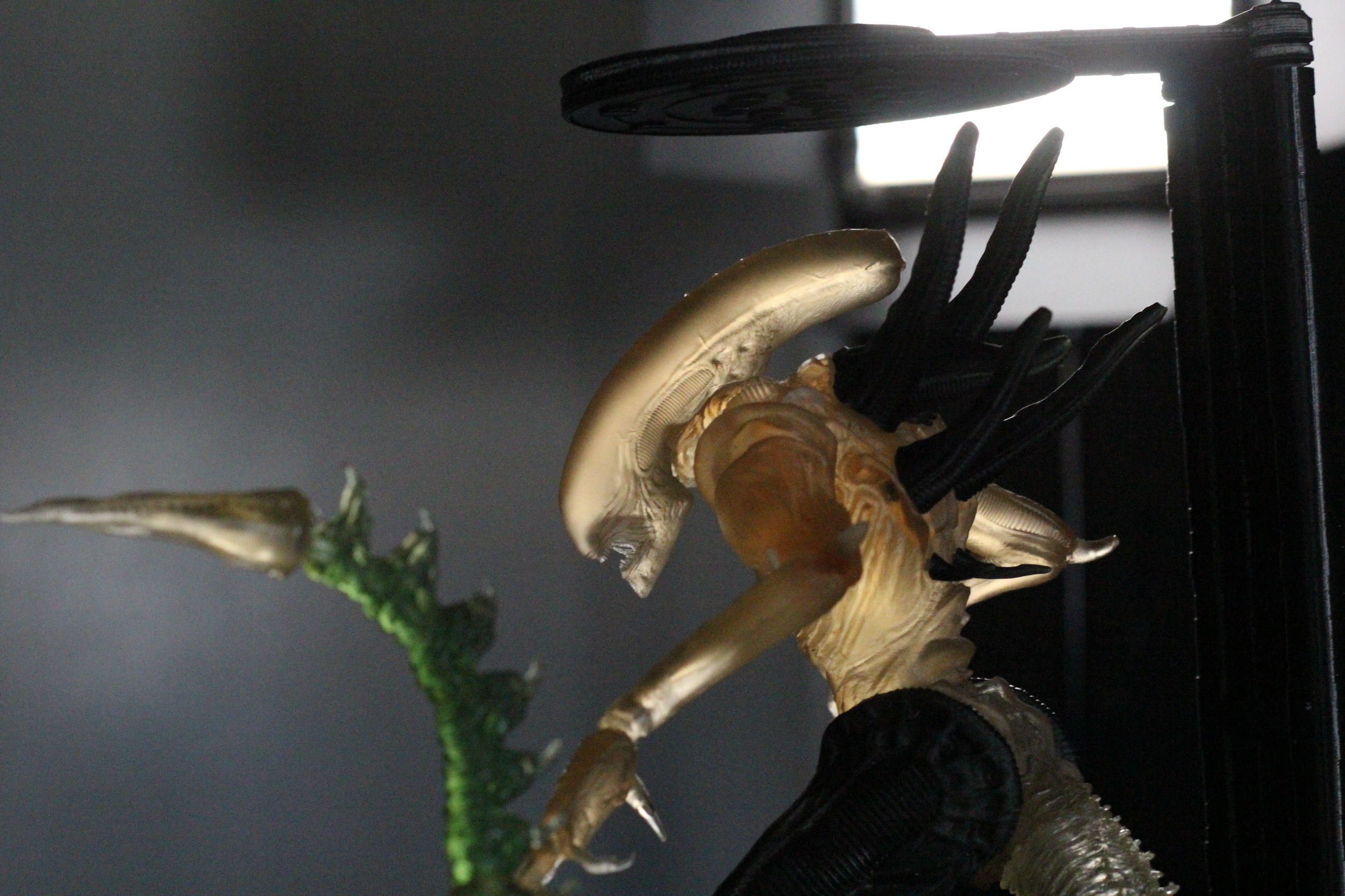 Alien Xenomorph 3D Print On Toxic Chamber Diorama  3D print model_49