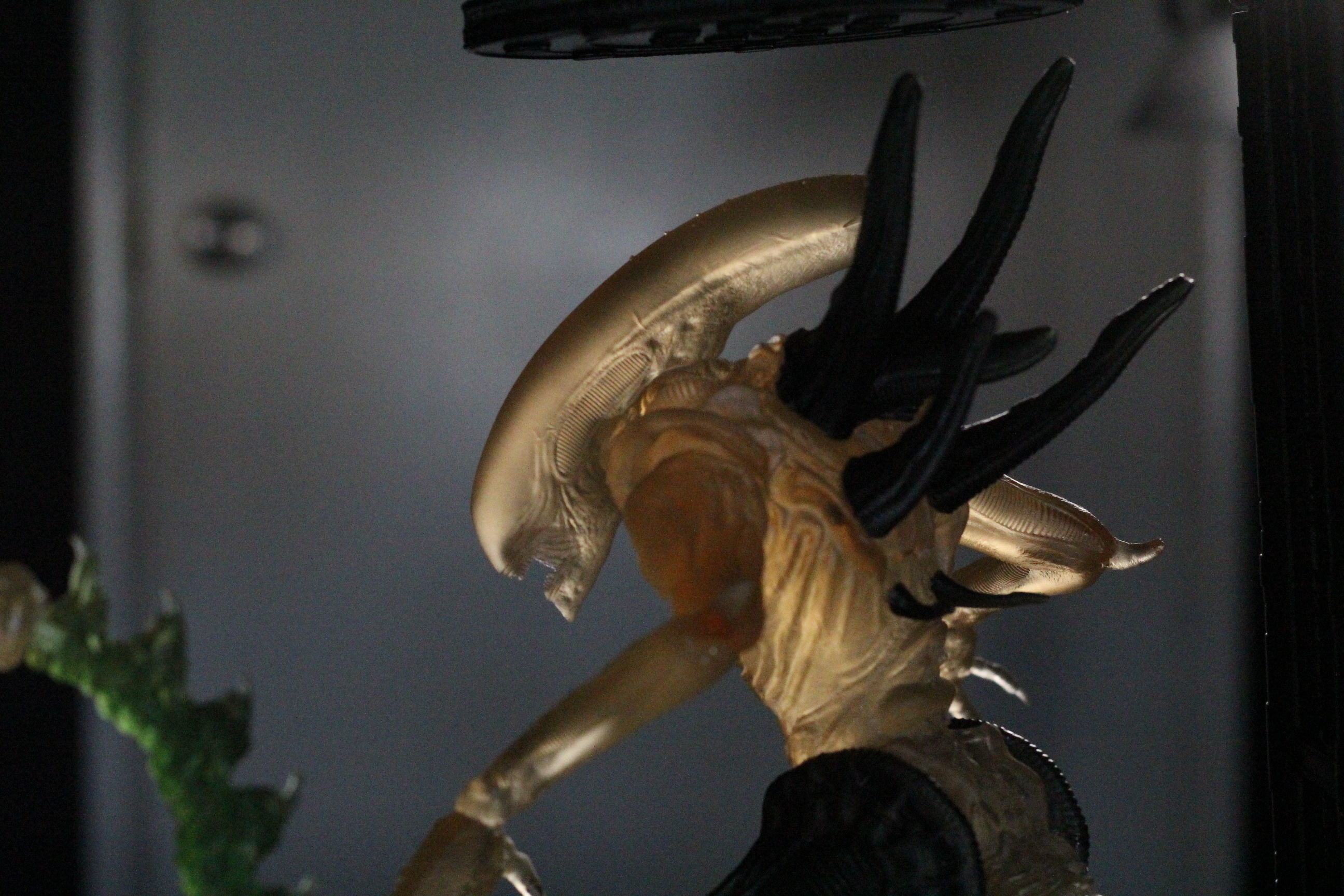 Alien Xenomorph 3D Print On Toxic Chamber Diorama  3D print model_48