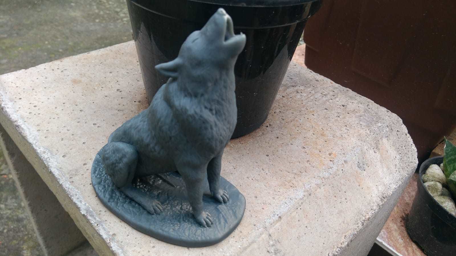 Wolf howling 3D print model_3