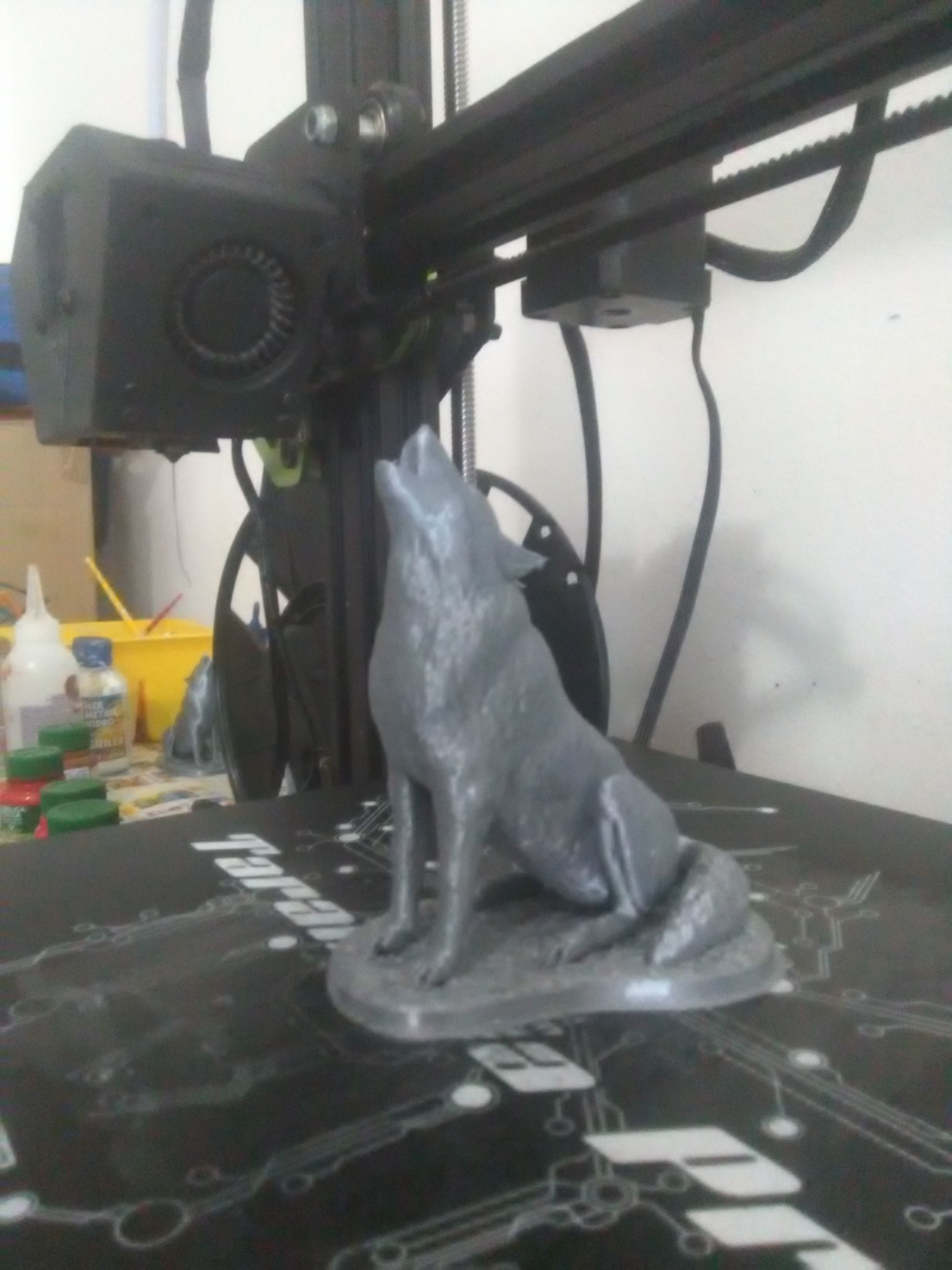 Wolf howling 3D print model_6