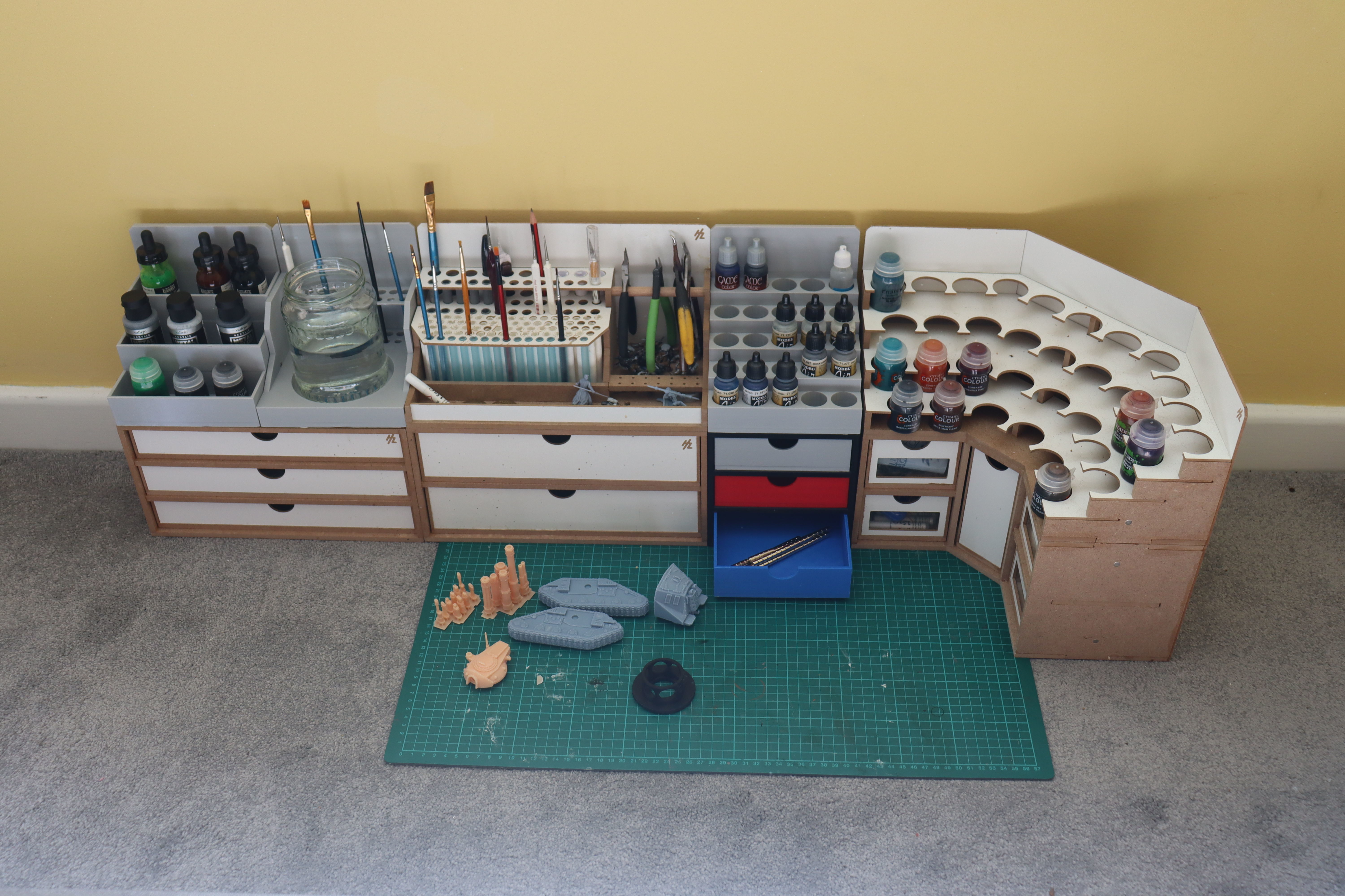 010MT LA Unit Medium 3 Shelves Top Unit 3D print model_6