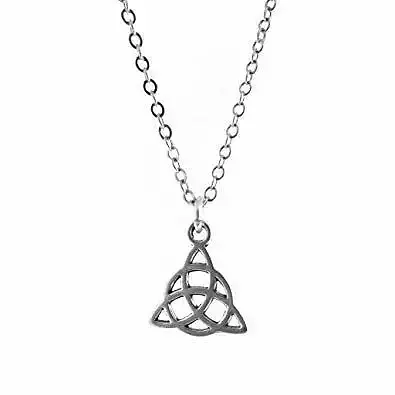 Pendant celtic trinity necklace on silver chain