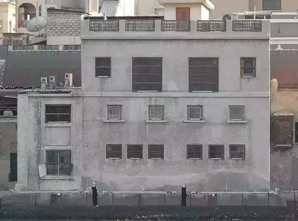 citymodal old building near water