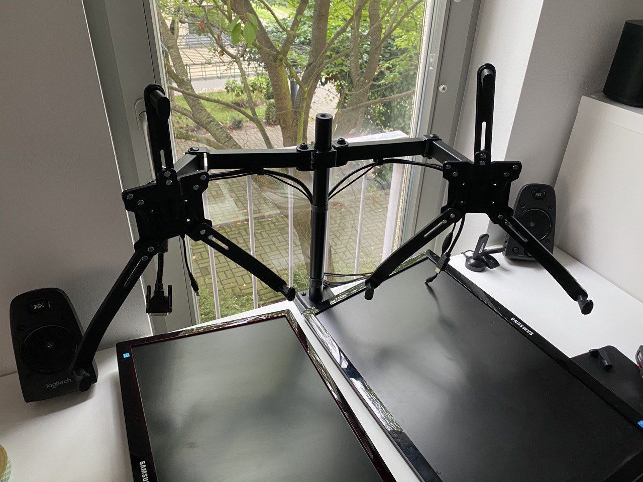 Vesa Adapter Mount For Monitors Without Back Holes 3D print model_2