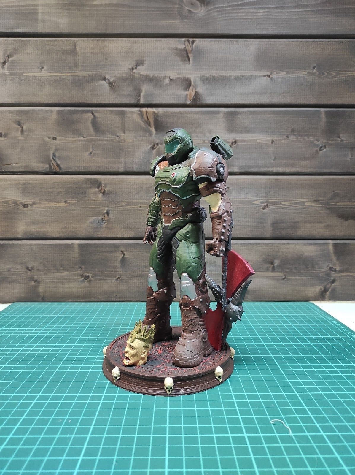 DOOM SLAYER WHITH BGF 3D print model_4