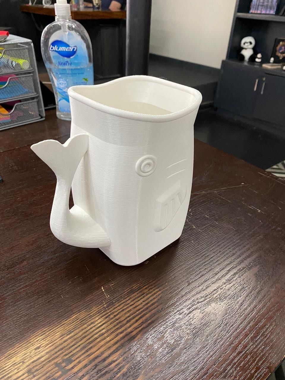 whale jug with fish 3D print model_4