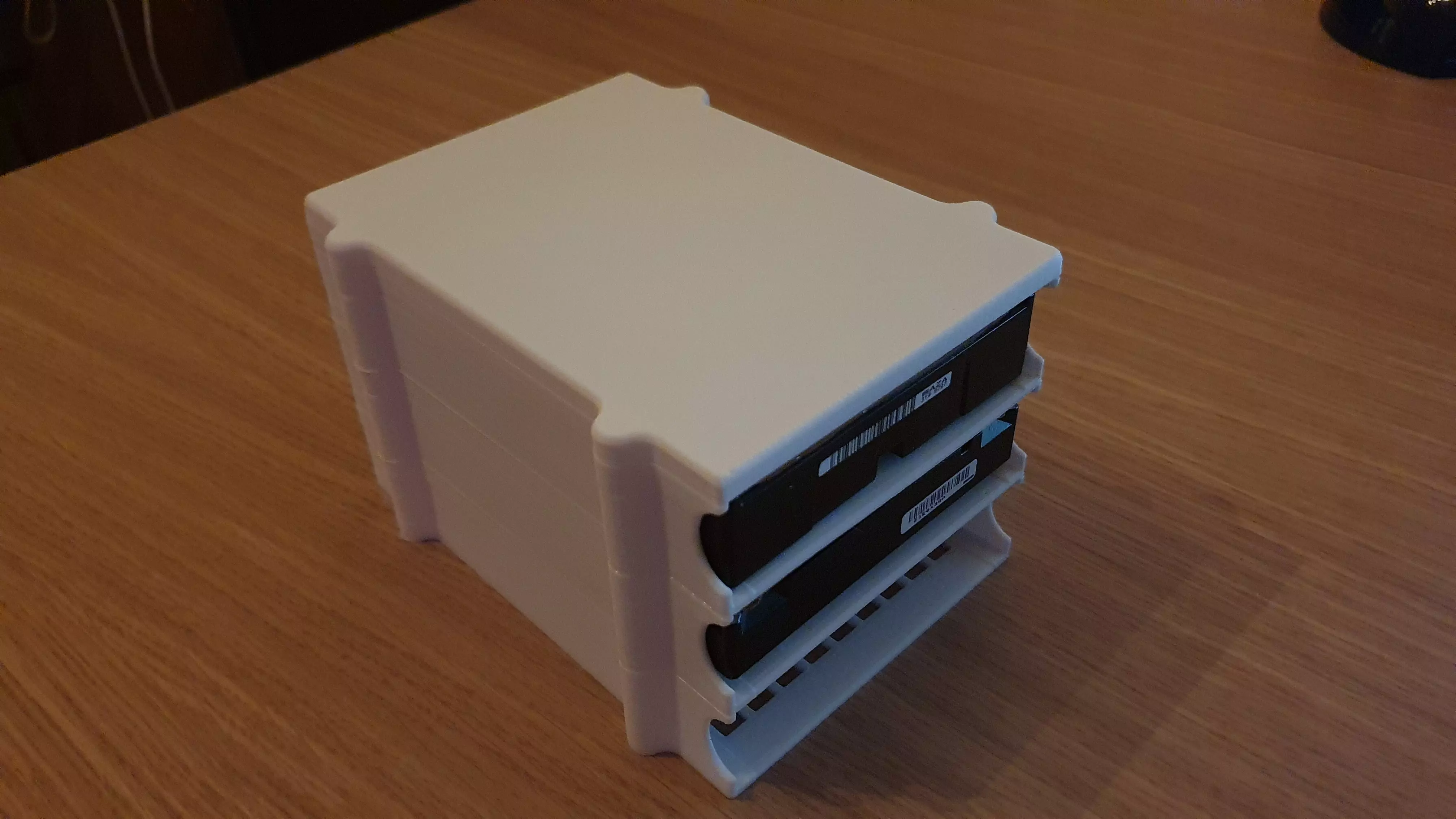 Stackable Harddisk Storage 3D print model_0