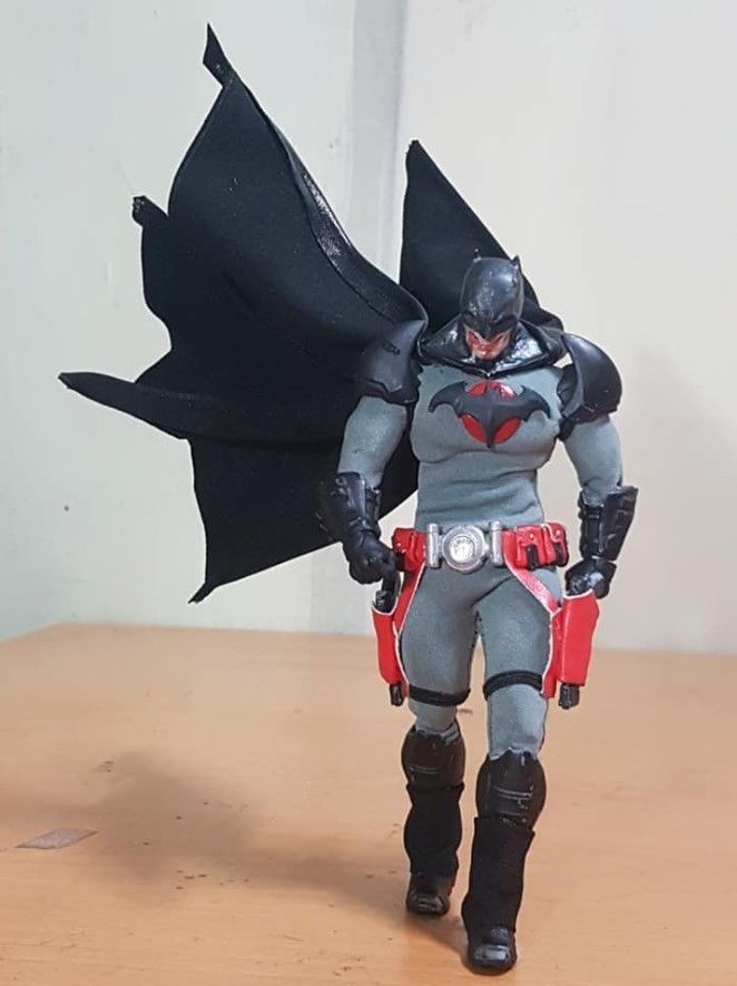 Flashpoint Batman Shoulder pads and Belt Buckle 3D print model_1