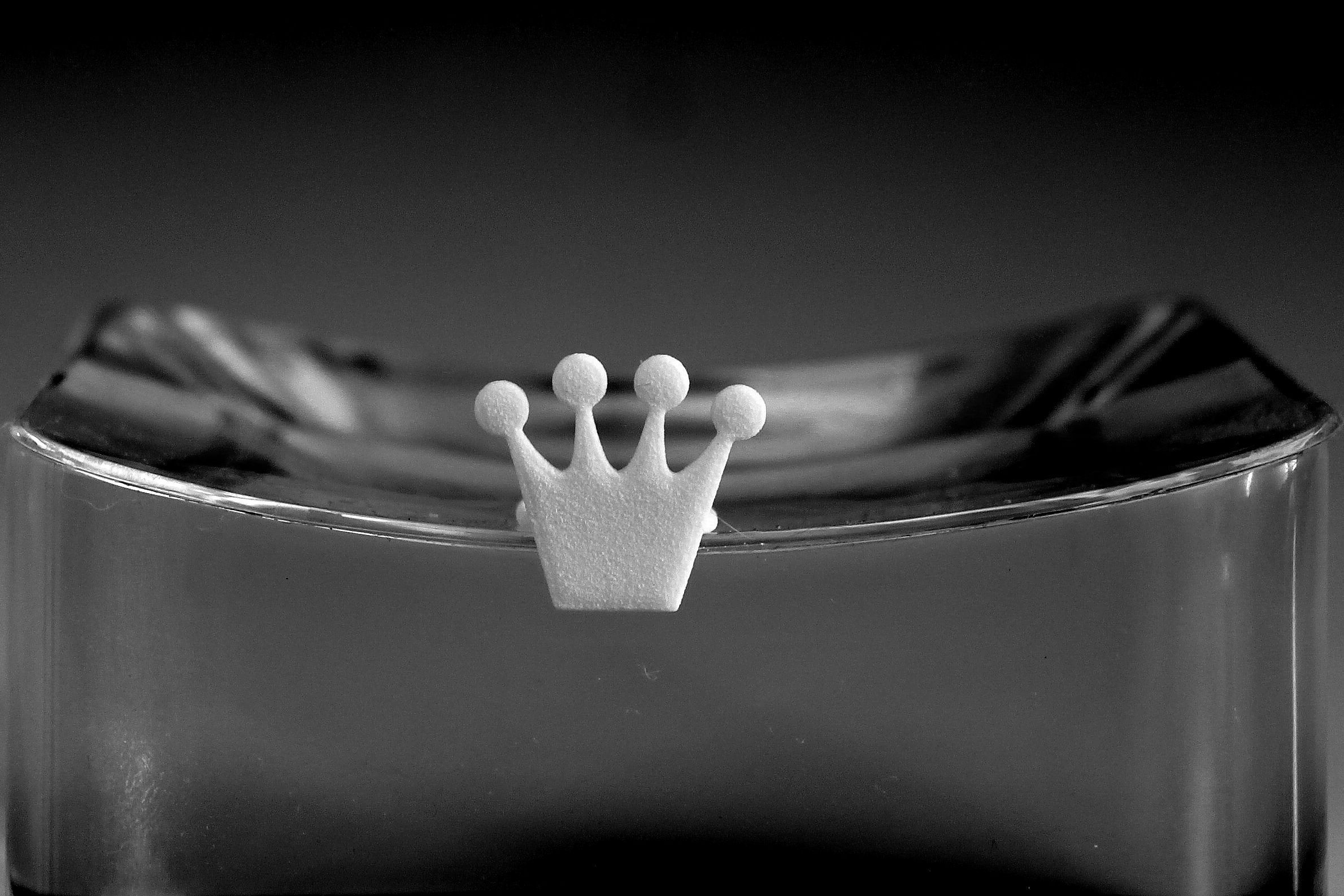 Crown for beard - front wearing 3D print model_2