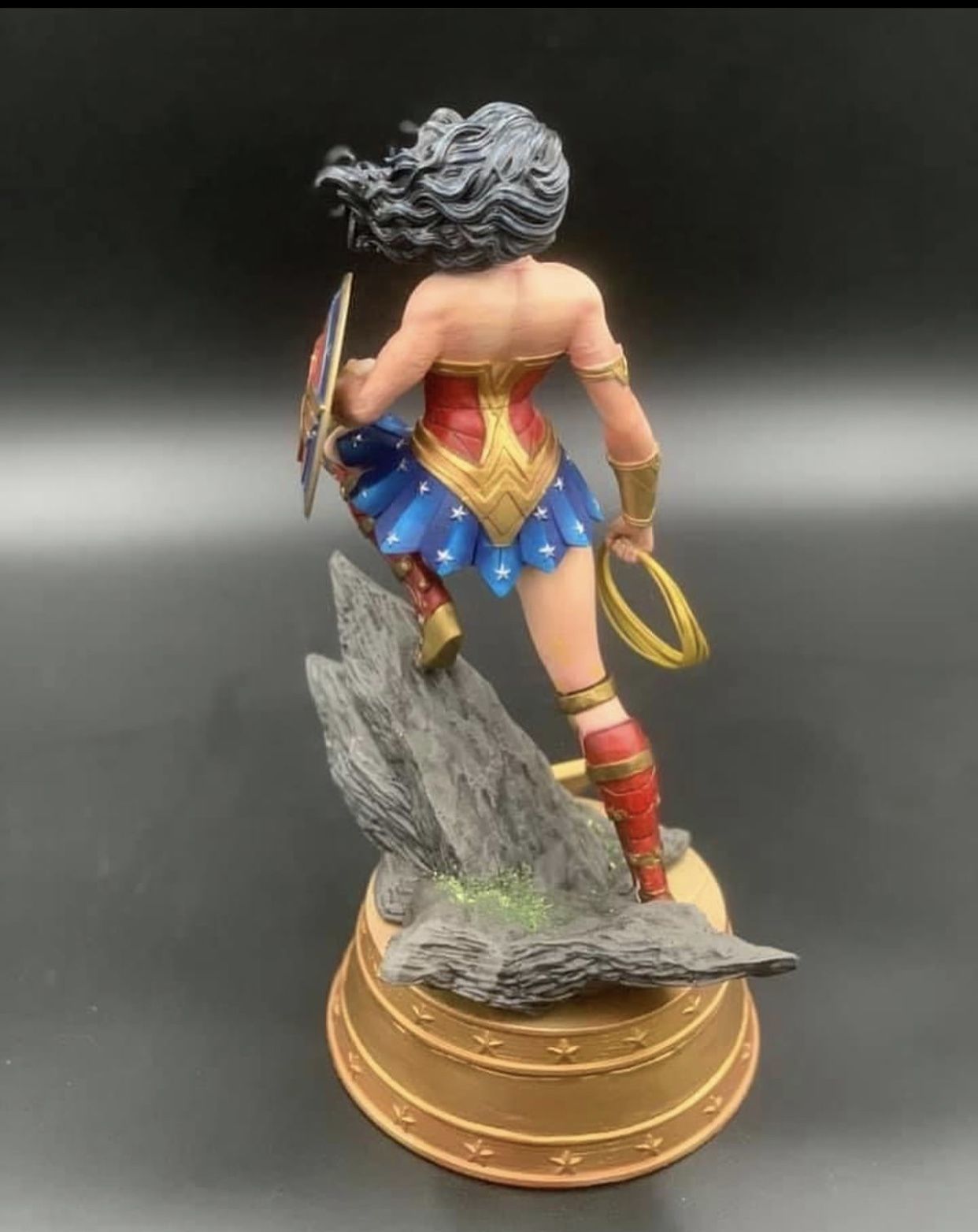Wonder Woman Classic DC Comics Justice League 3d print model 3D print model_21