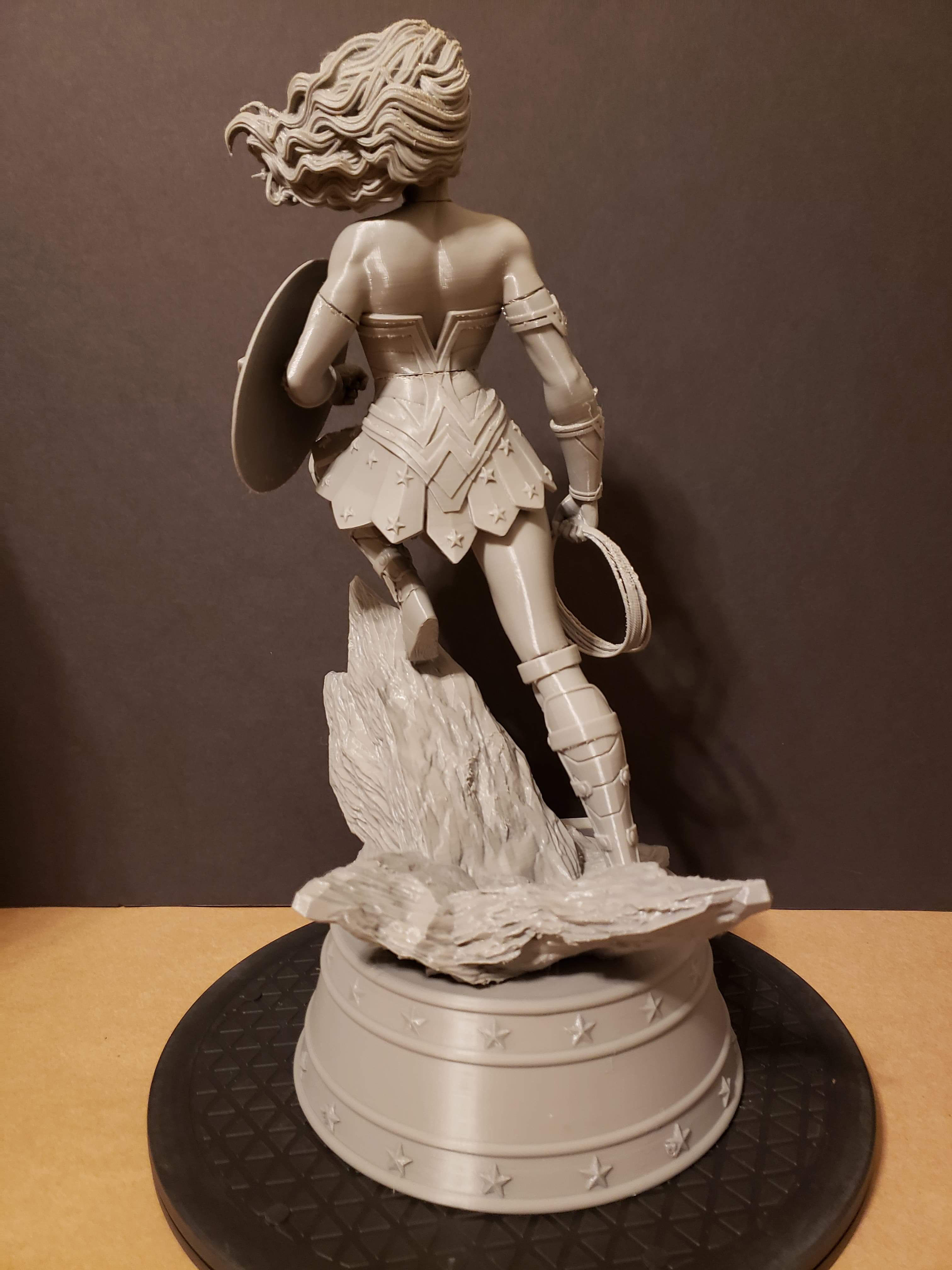 Wonder Woman Classic DC Comics Justice League 3d print model 3D print model_16