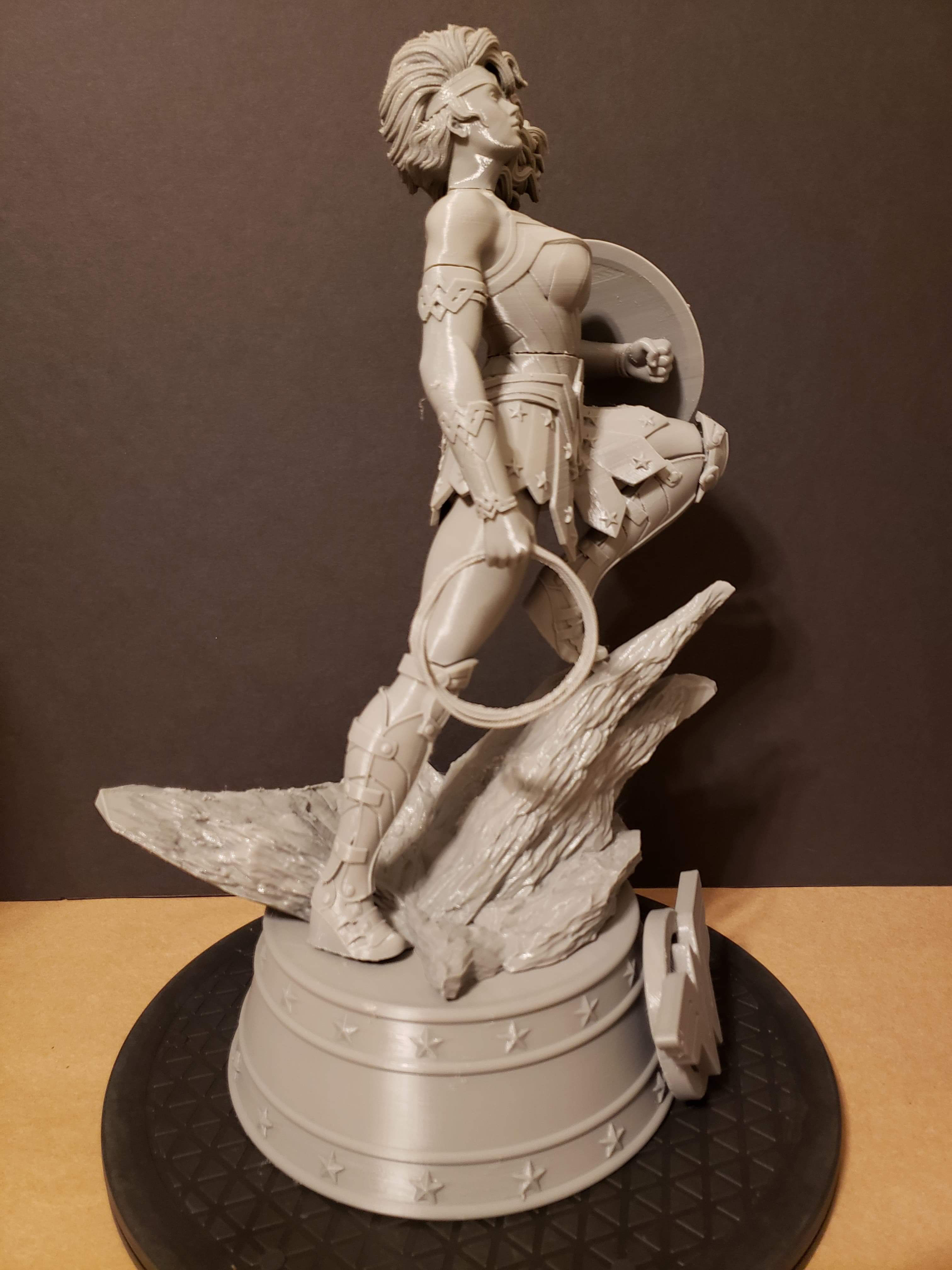 Wonder Woman Classic DC Comics Justice League 3d print model 3D print model_17