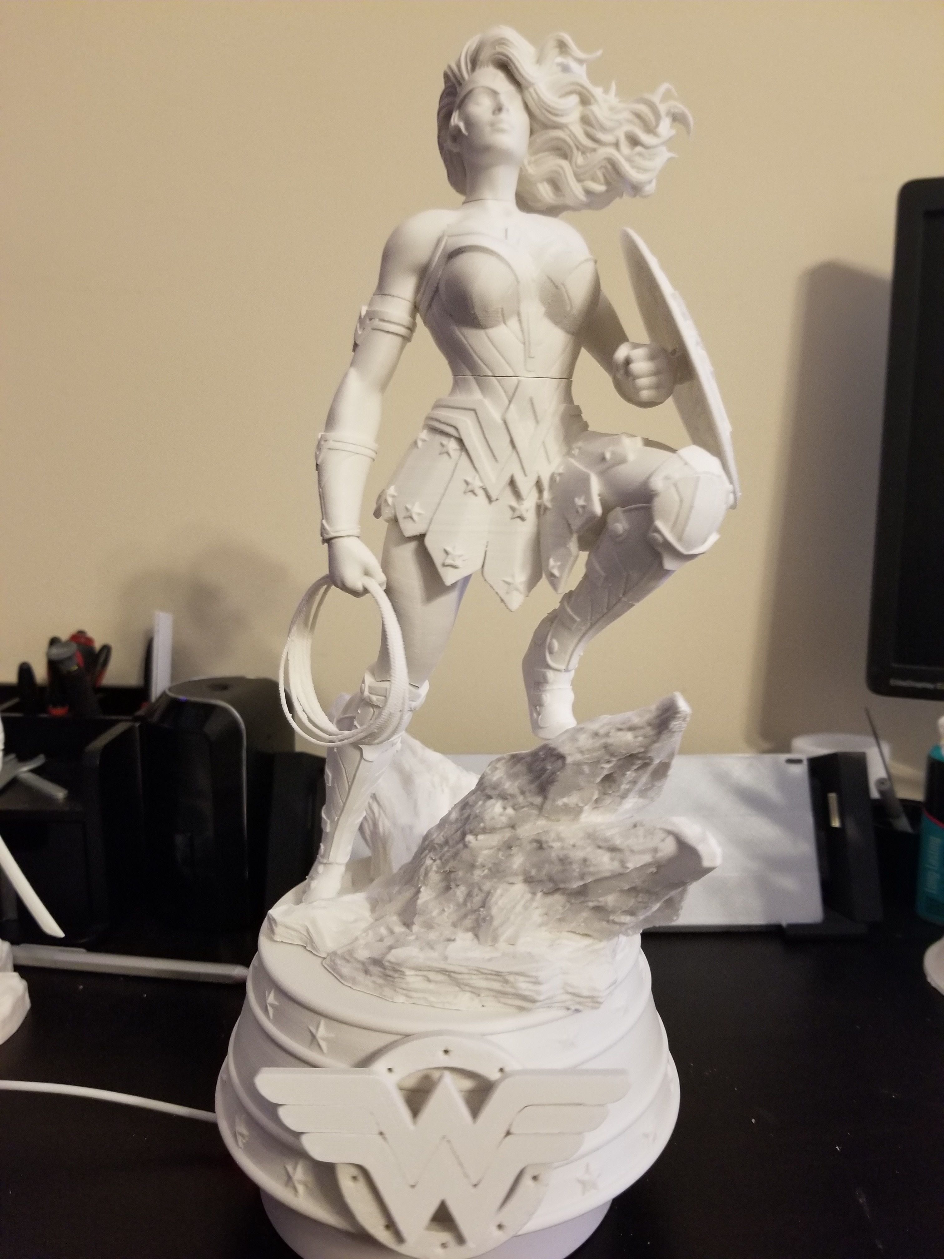 Wonder Woman Classic DC Comics Justice League 3d print model 3D print model_6