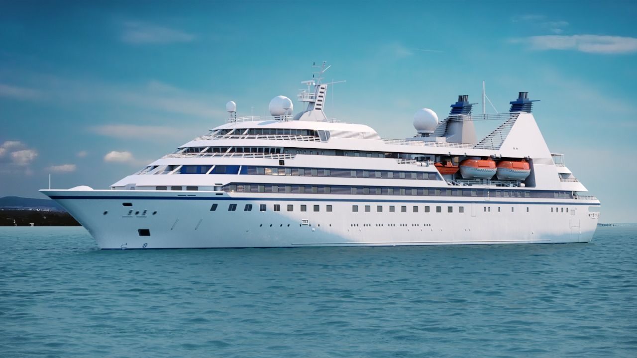 Luxury Cruiseship Low-poly 3D model_3