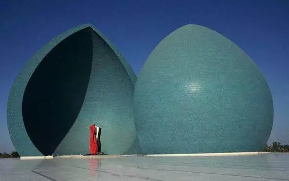 Iraq-Nsb pair of egg shaped buildings Free 3D print model