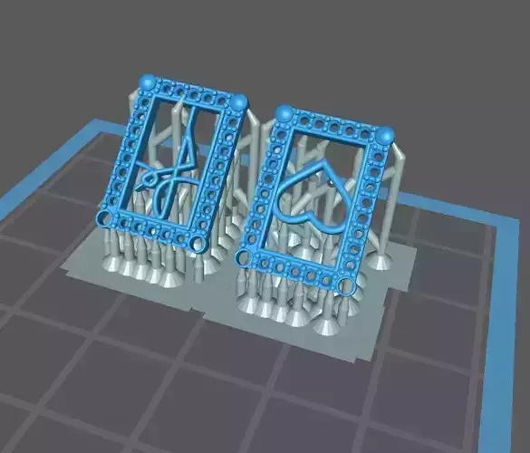 Scapular frame with heart in middle