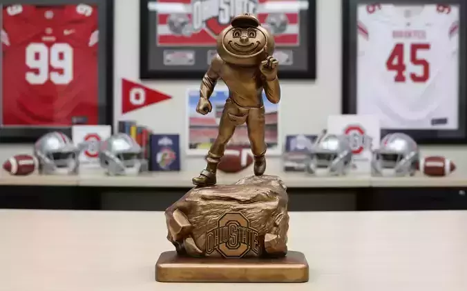 Icon Ohio State Buckeyes football - CNC Wood