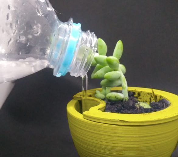 Praying Self-watering Succulent Planter 3D print model_6