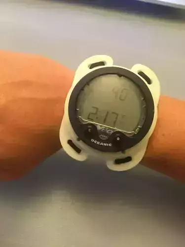 Scuba Bungee Adapter for Dive Computers and Depth Gauges