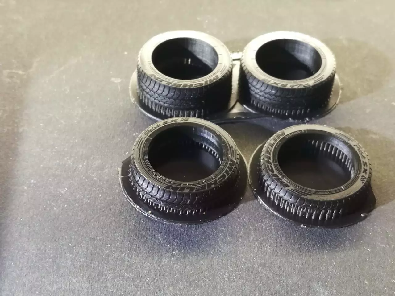 Michelin pilot SX tires 3D model_0