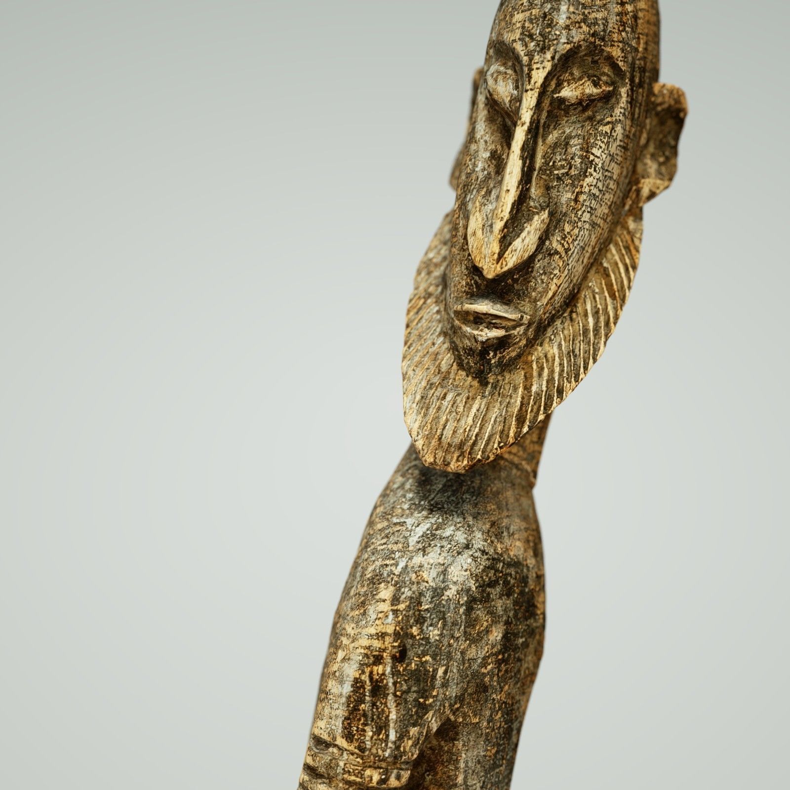 Big Wood African Statue Low-poly 3D model_3