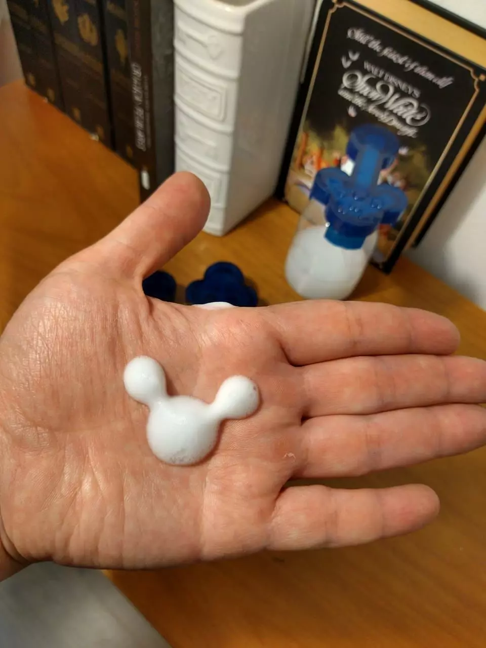 MICKEY SHAPED FOAMING SOAP ADAPTER TO BATH AND BODY WORKS 3D print model_0
