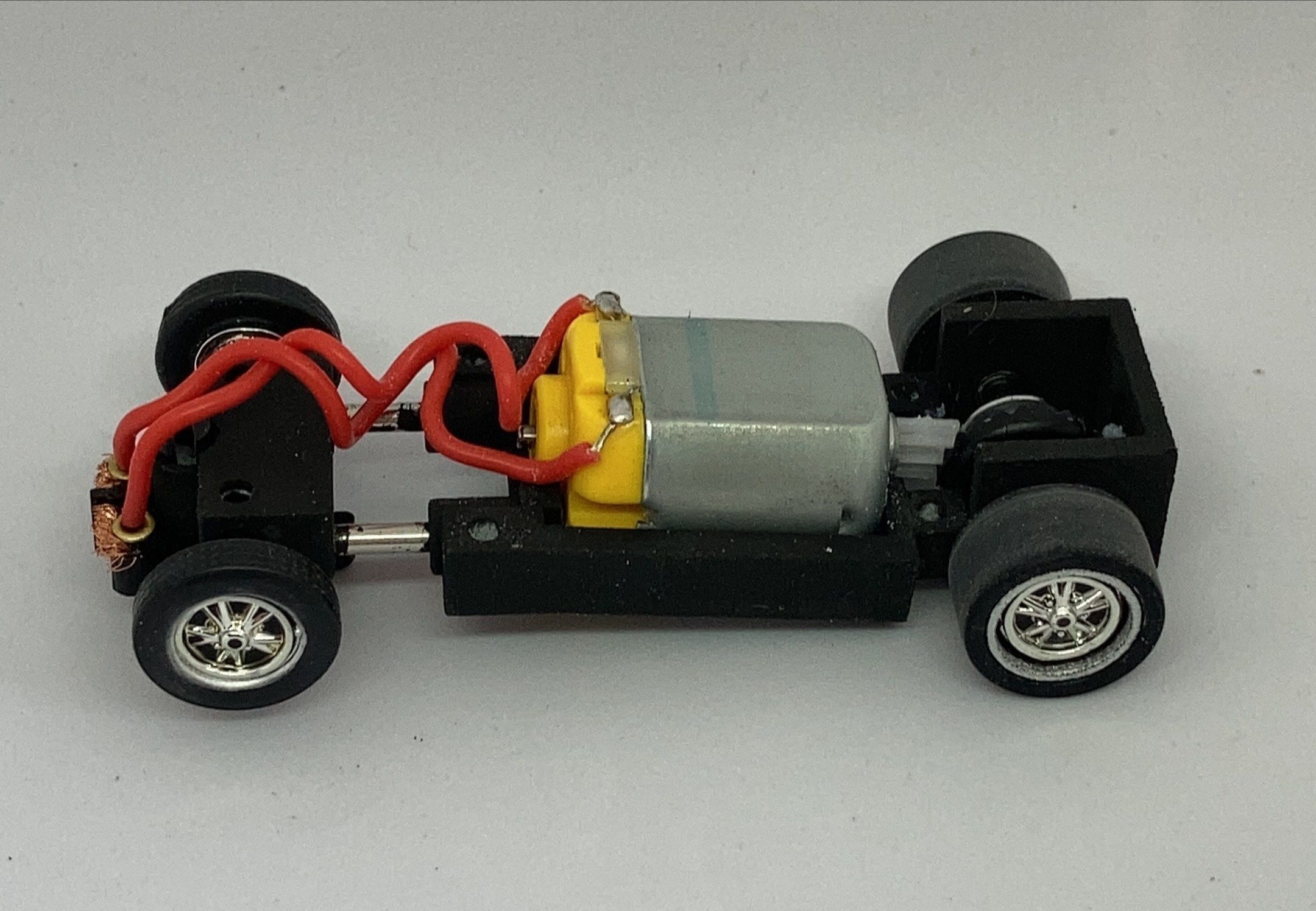 adjustable slot car chassis 3D print model_6