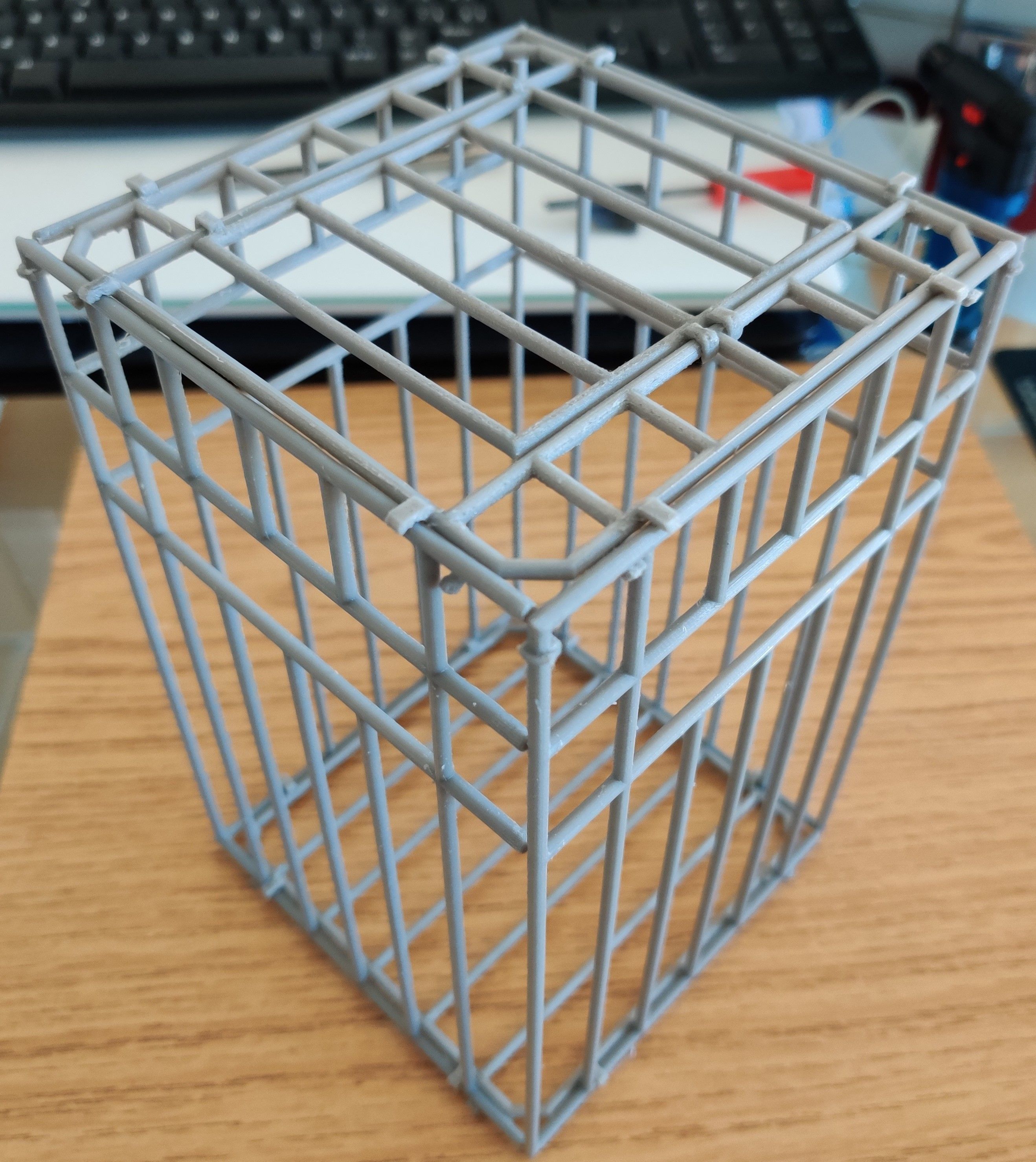 MADELMAN SHARK JAIL 3D print model_2