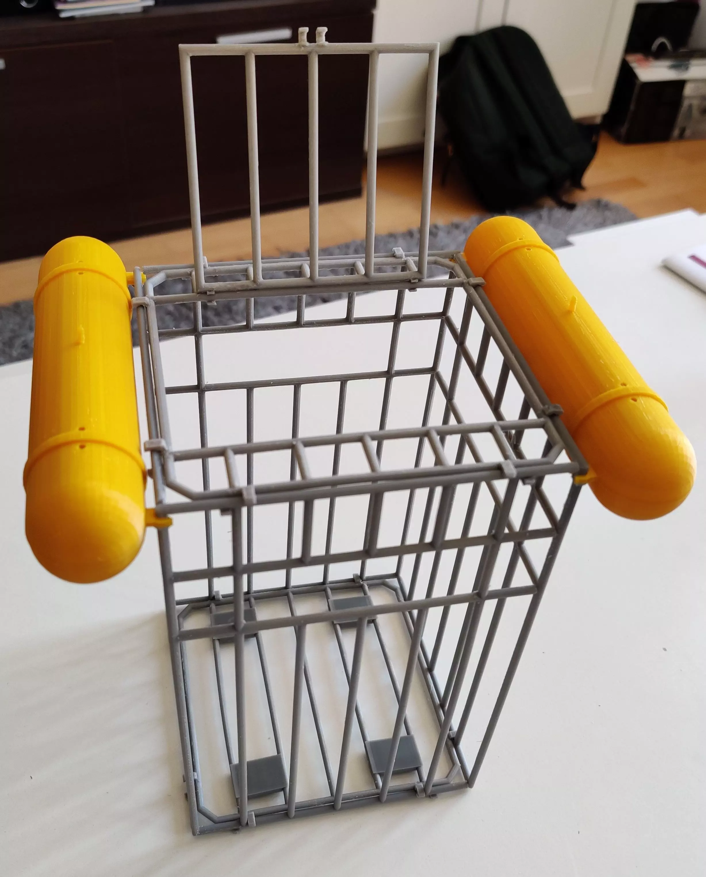 MADELMAN SHARK JAIL 3D print model_0