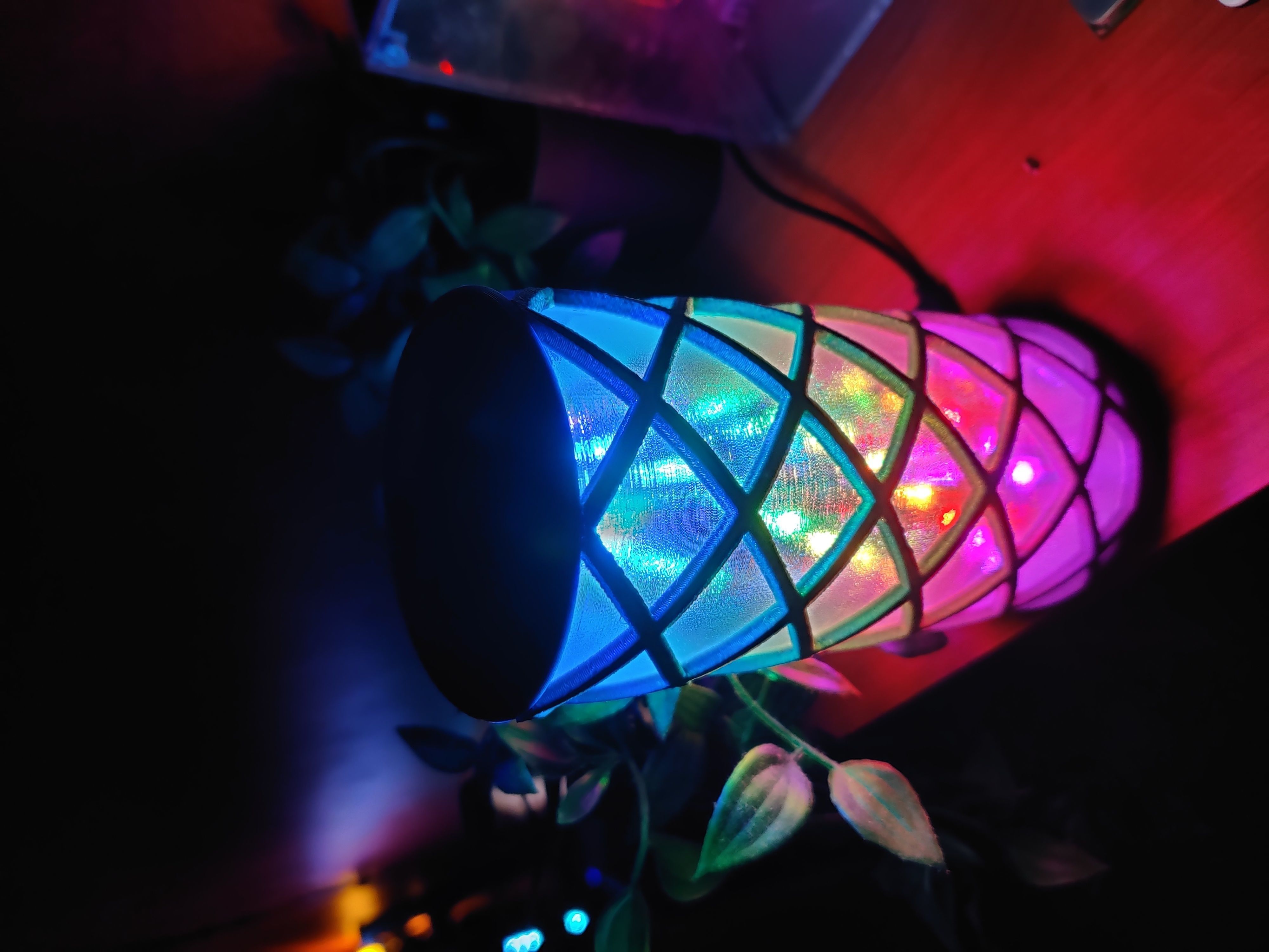Wire helix lamp 3D print model_7