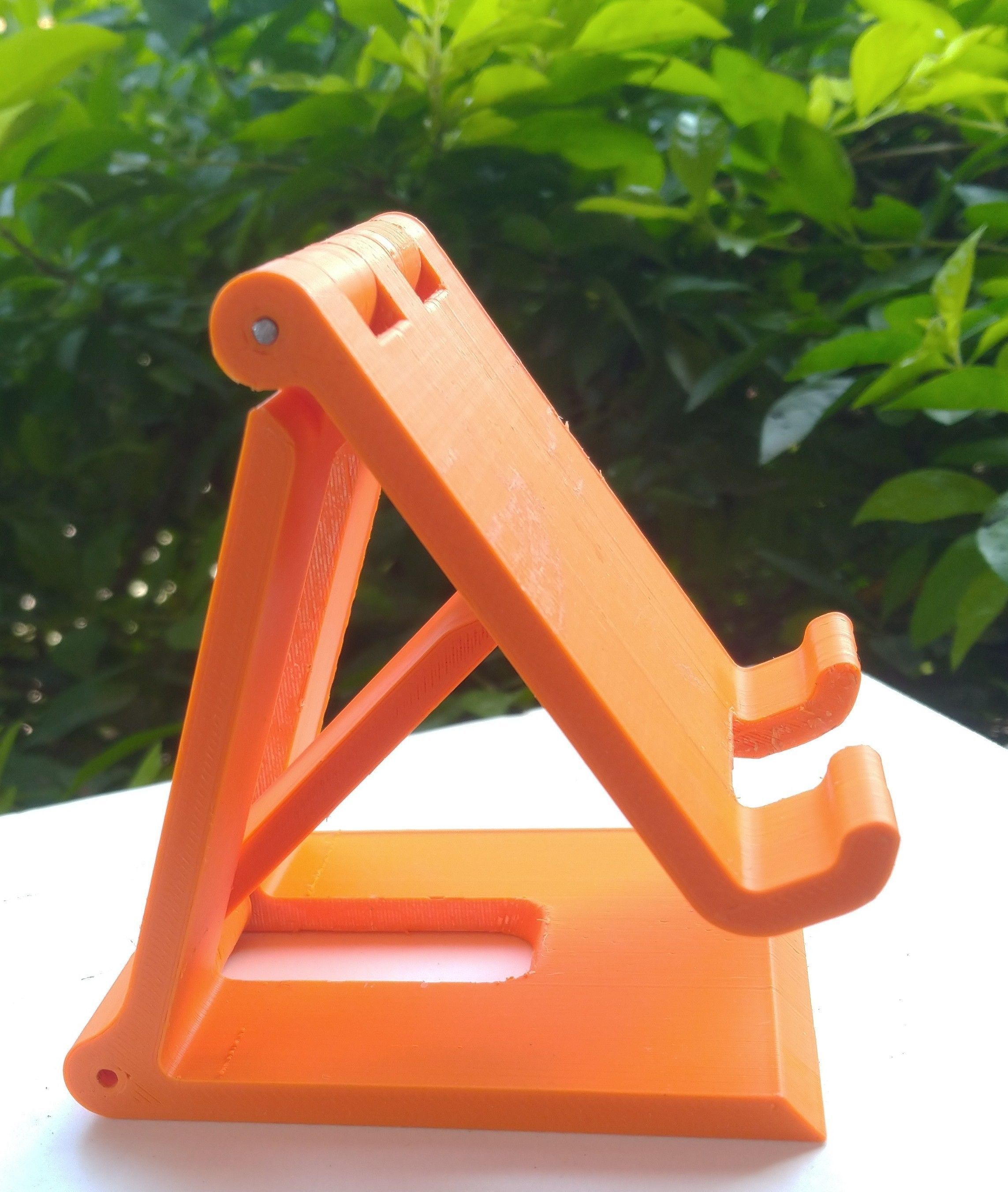 adjustable smart 3d pritable portable mobile phone stand 3D print model_5