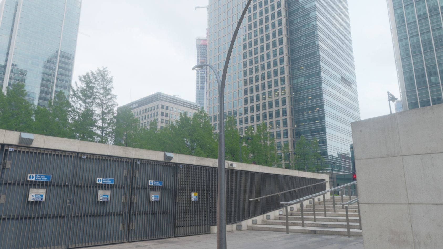 Street Light 11 version 16 10m with pole 4 Low-poly 3D model_93