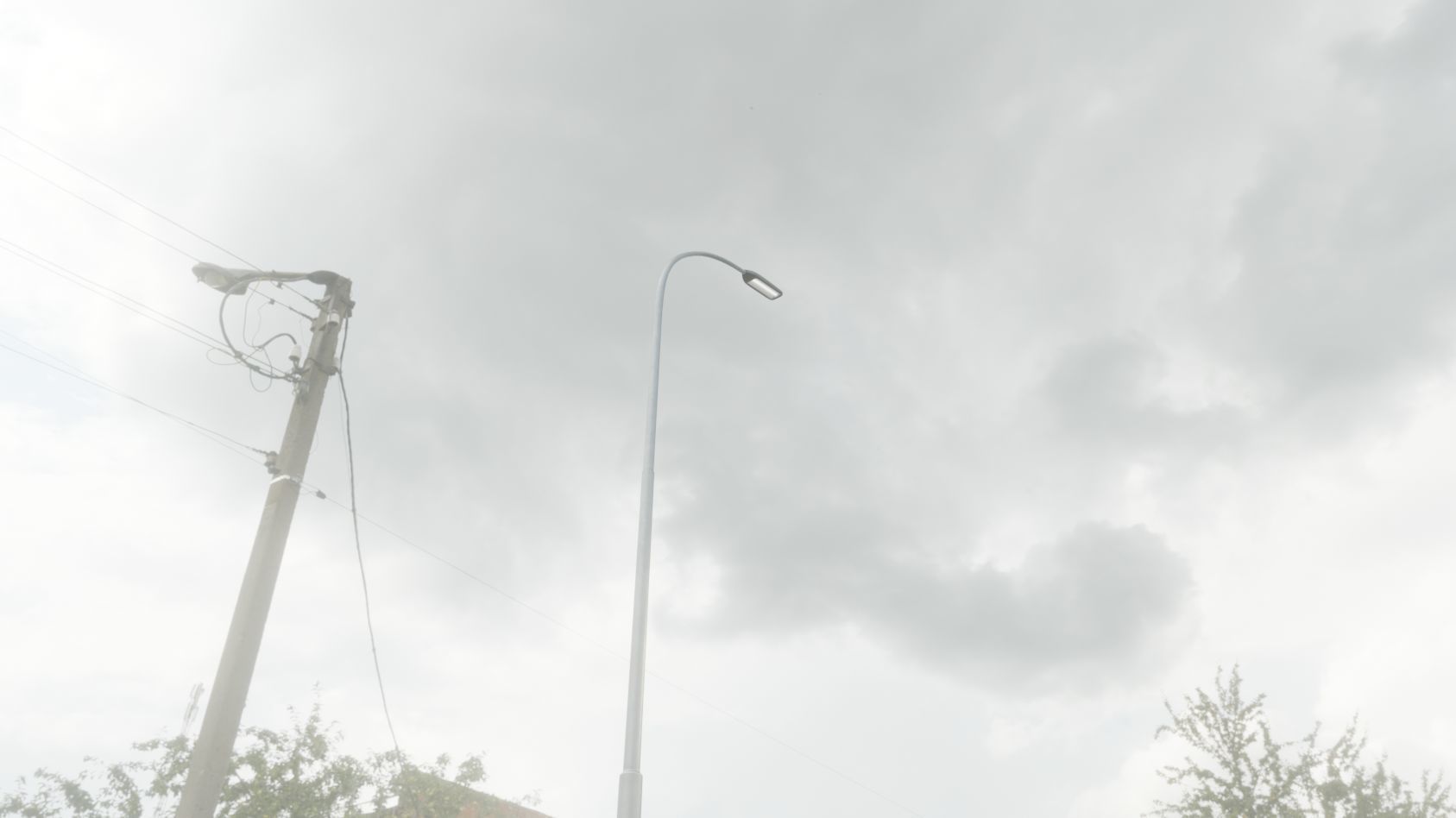 Street Light 11 version 15 10m with pole 1 Low-poly 3D model_66