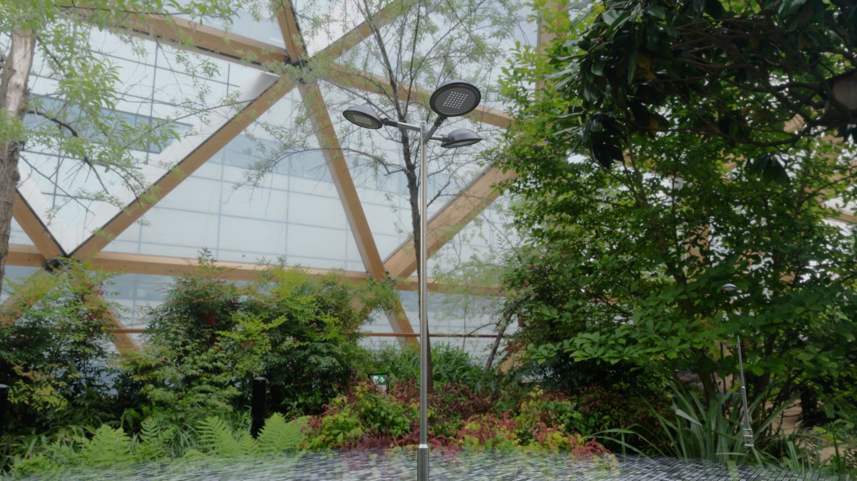 Street Light 15 version 8 5m with pole 2 Low-poly 3D model_9