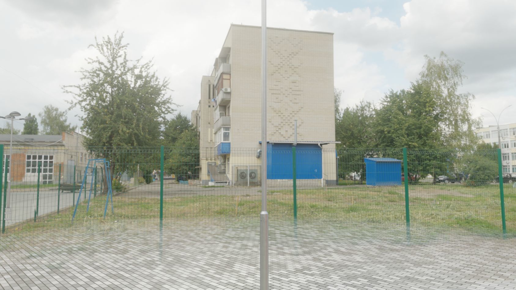 Street Light 15 version 8 5m with pole 2 Low-poly 3D model_22