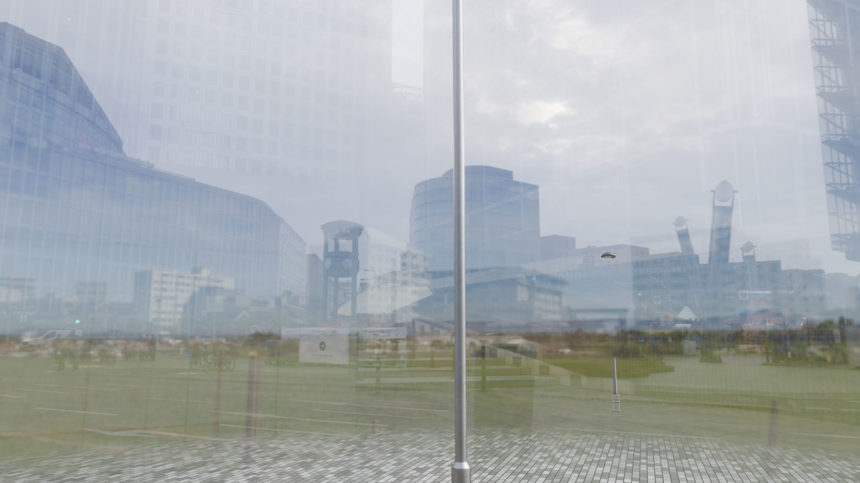 Street Light 15 version 6 5m with pole 2 Low-poly 3D model_35