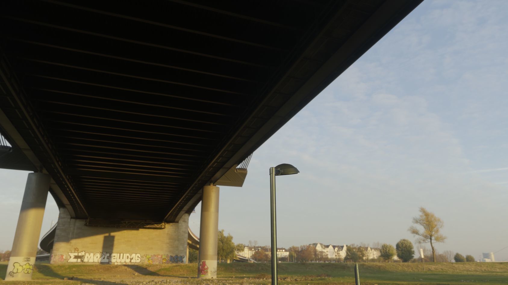 Street Light 15 version 1 3m with pole 3 Low-poly 3D model_28