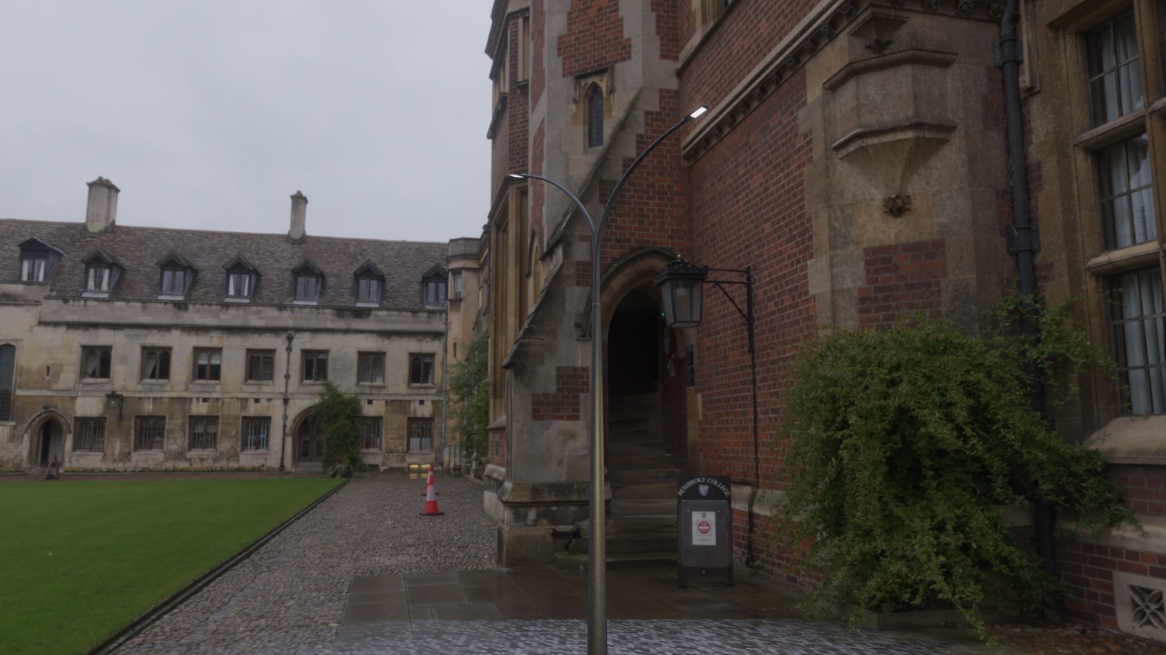 Street Light 12 version 16 10m with pole 4 Low-poly 3D model_74