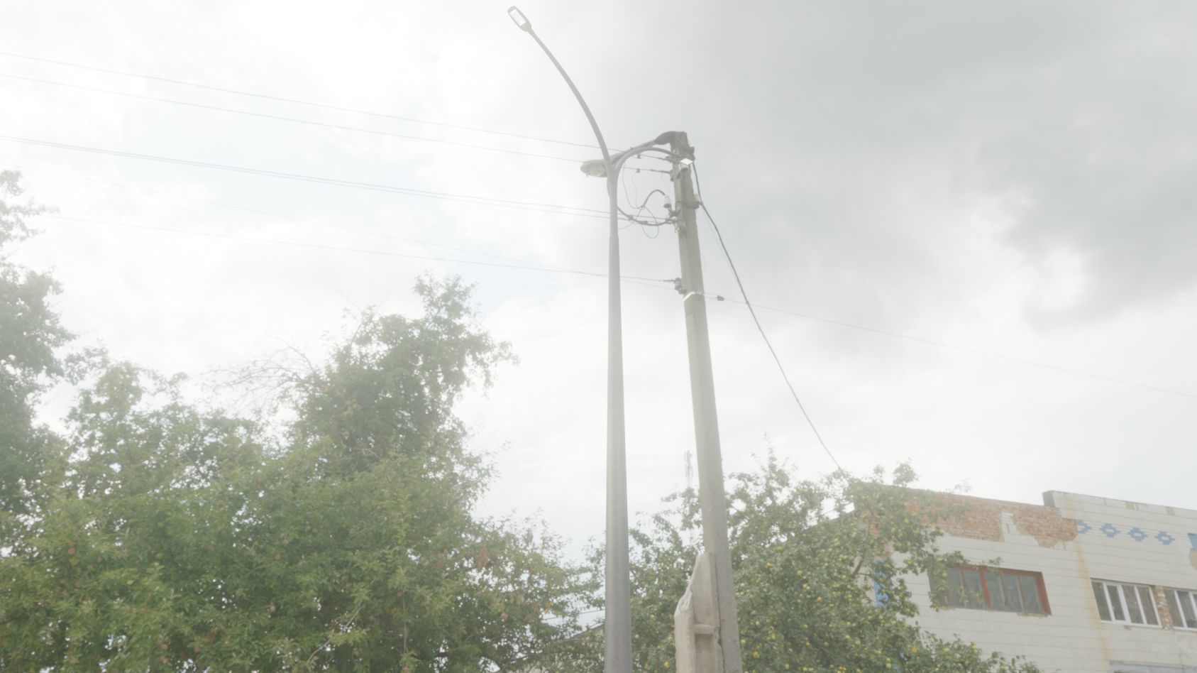 Street Light 12 version 16 10m with pole 4 Low-poly 3D model_16