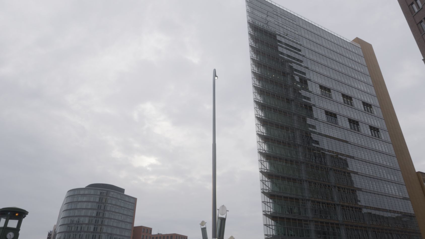 Street Light 12 version 15 10m with pole 1 Low-poly 3D model_96