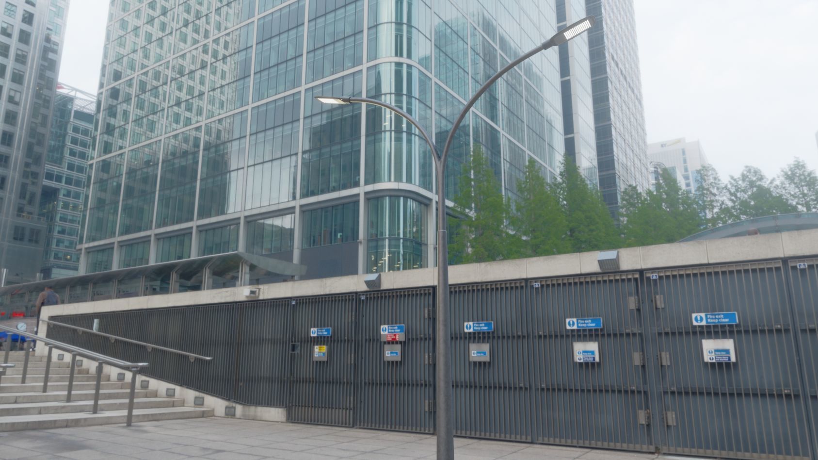 Street Light 12 version 12 6m with pole 4 Low-poly 3D model_3