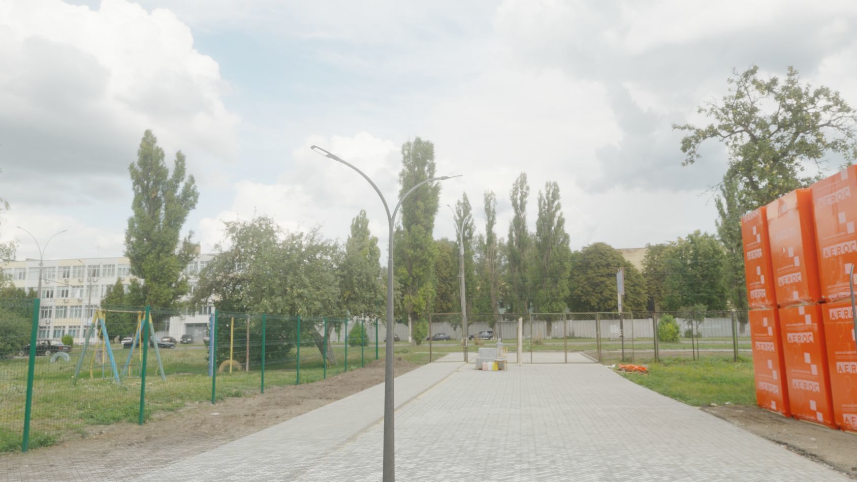 Street Light 12 version 12 6m with pole 4 Low-poly 3D model_79