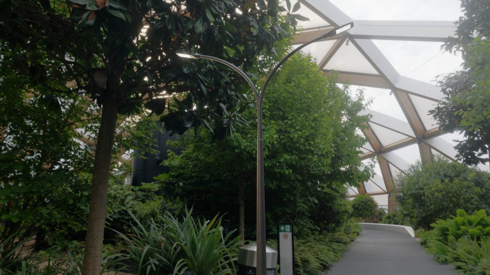 Street Light 12 version 12 6m with pole 4 Low-poly 3D model_2