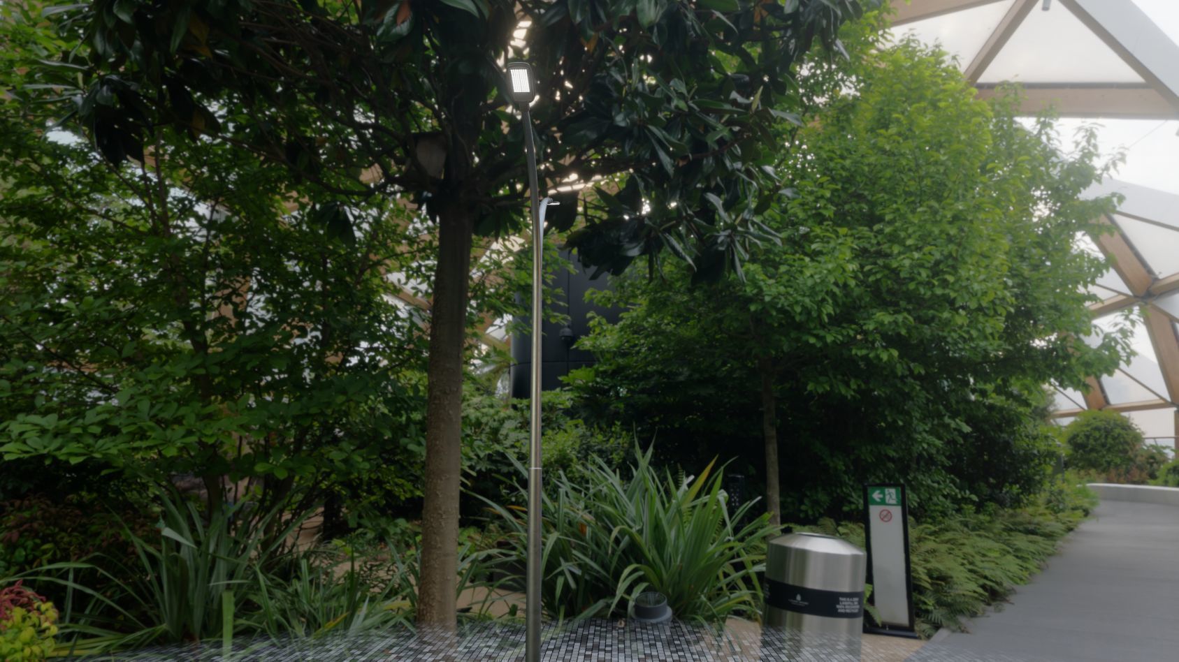 Street Light 12 version 10 6m with pole 4 Low-poly 3D model_68