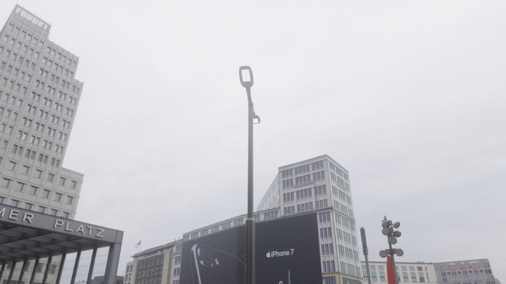 Street Light 12 version 2 3m with pole 3 Low-poly 3D model_94